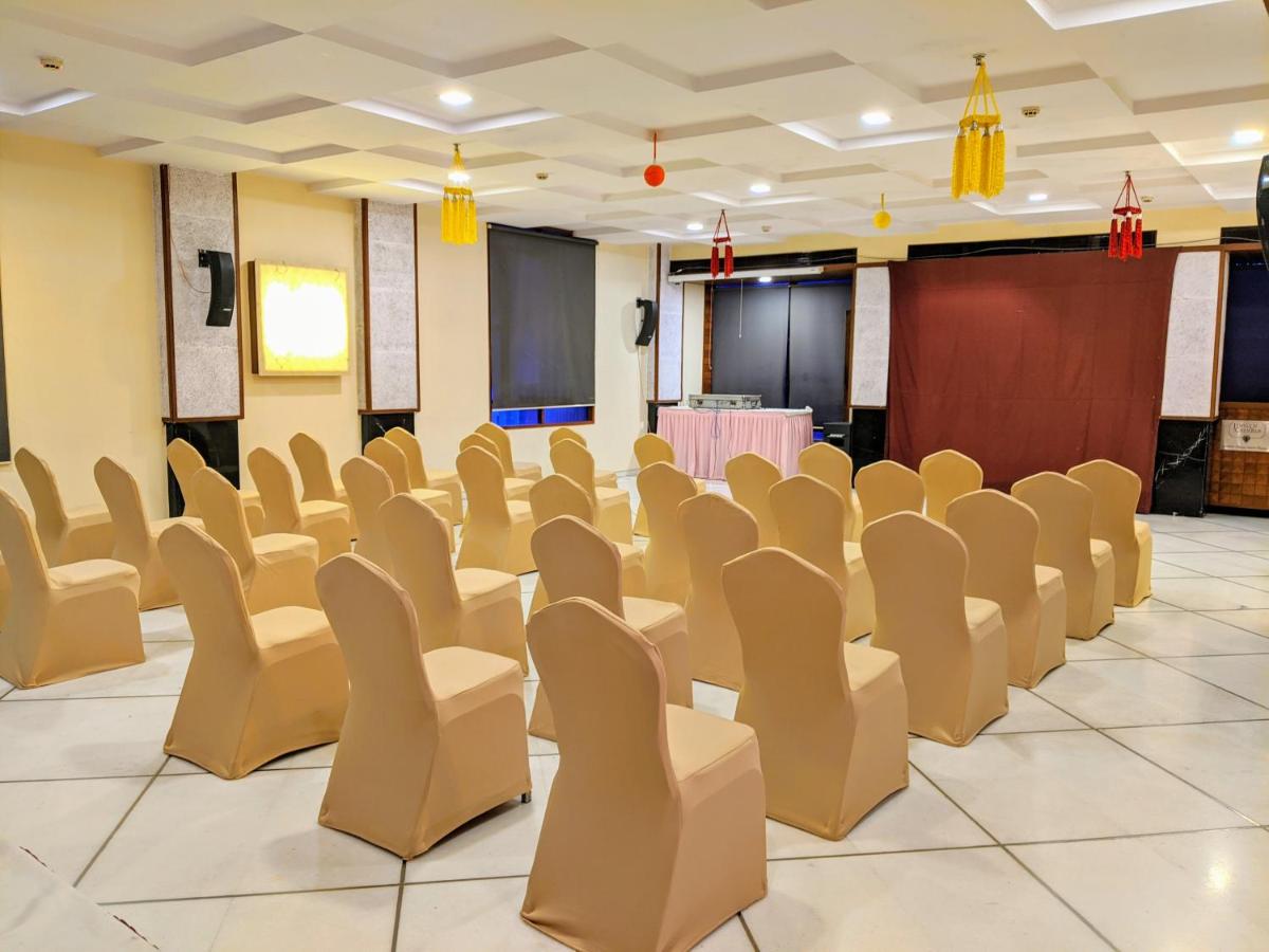 Hotel Jewel of Chembur - Housity