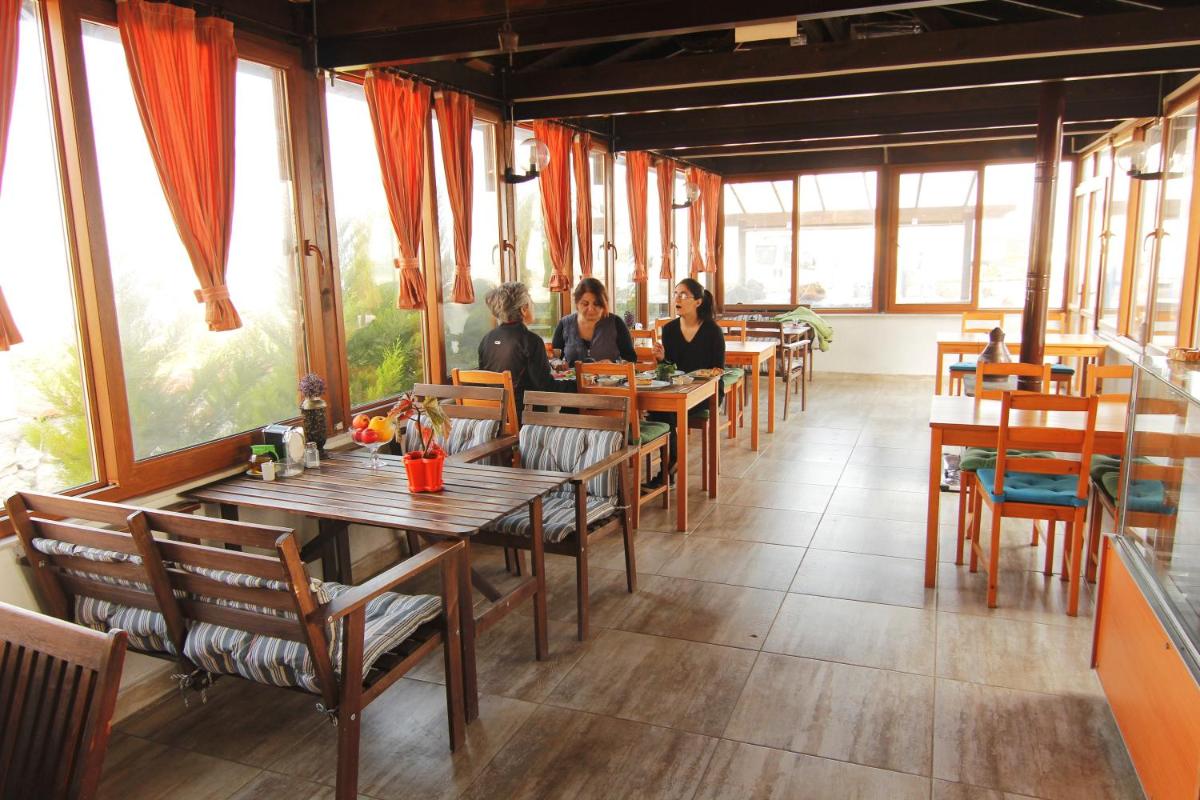Karaburun Konak Hotel - Housity
