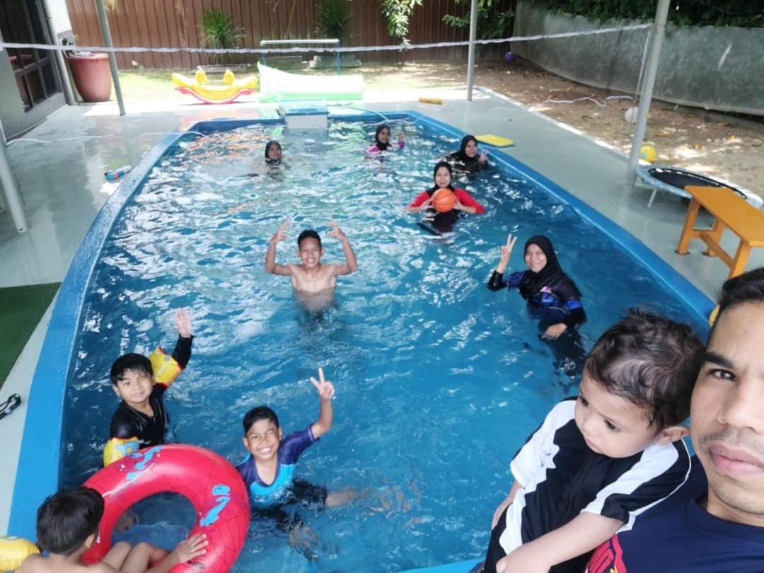 Mutiara tijarah villa 877 private pool muslim - Housity