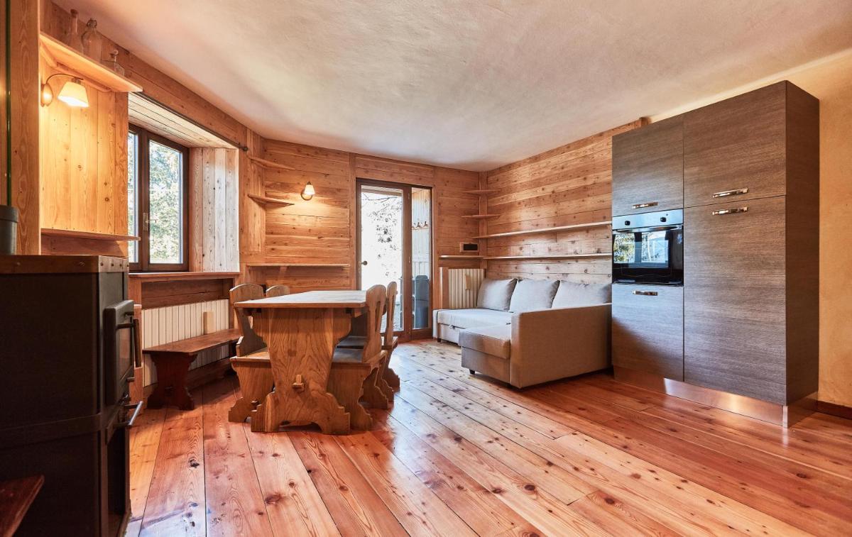 Sauze Chalet by Besson Ski Rental - Housity