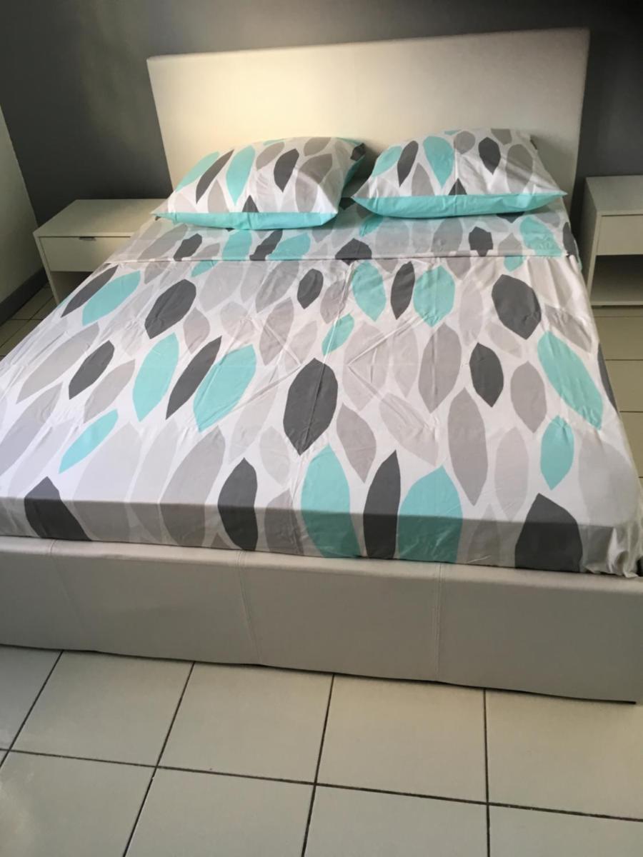 T2 50 M2 - Bellepierre ST DENIS - Housity