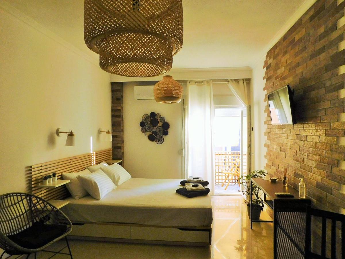 Brand New Studio 3 - Housity