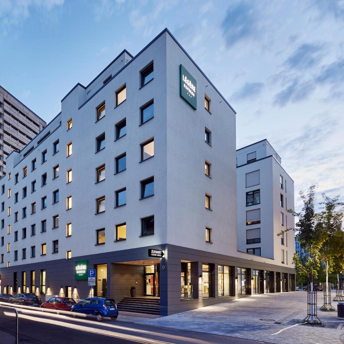 LEGERE EXPRESS Bielefeld - Housity