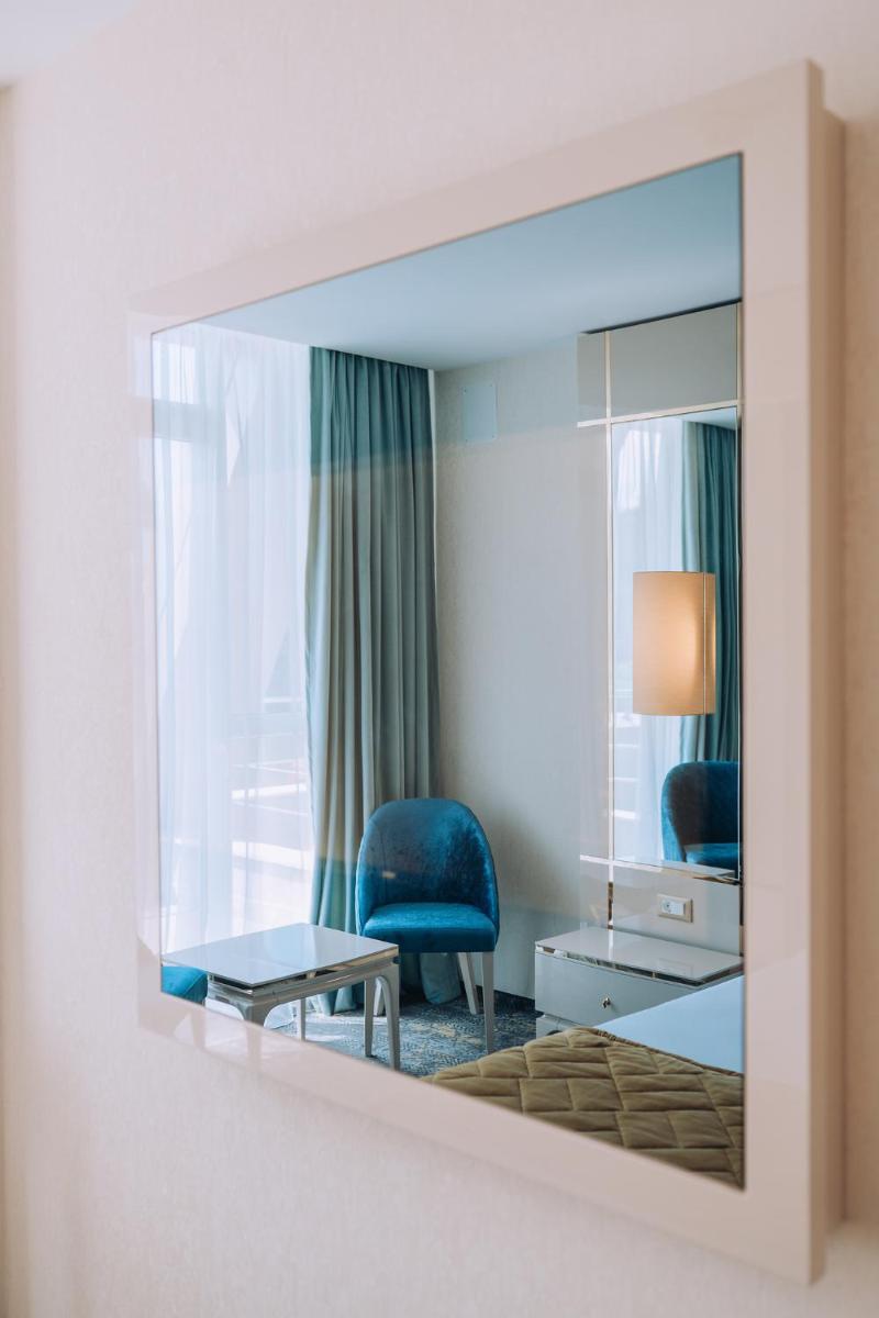 Hotel Perla - Housity