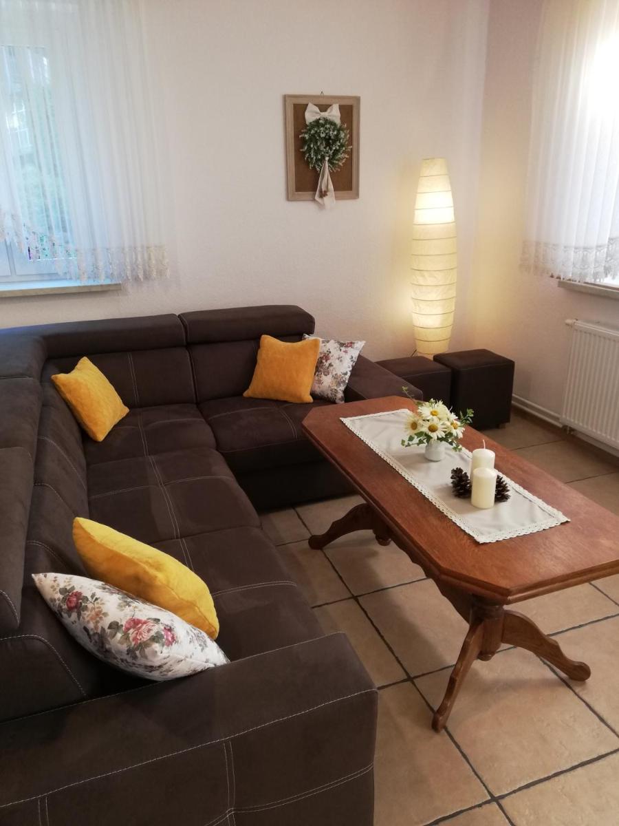 Pensjonat HANYSEK - Housity