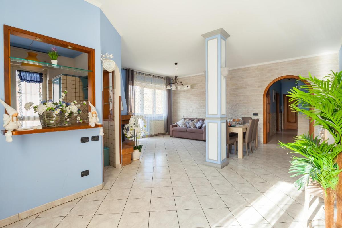Casa Vacanze Giramondo - Housity