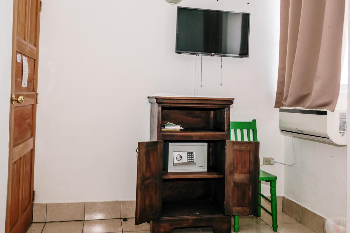 Hotel Casa Amelia - Housity