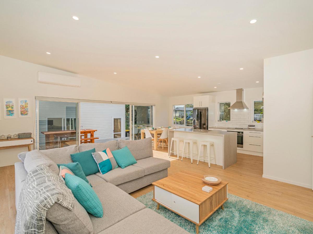 Suitetrails - The Sun Seeker's Retreat - Pauanui Holiday Home