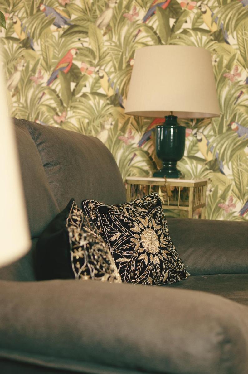 Largo da Rainha, Guesthouse - Housity