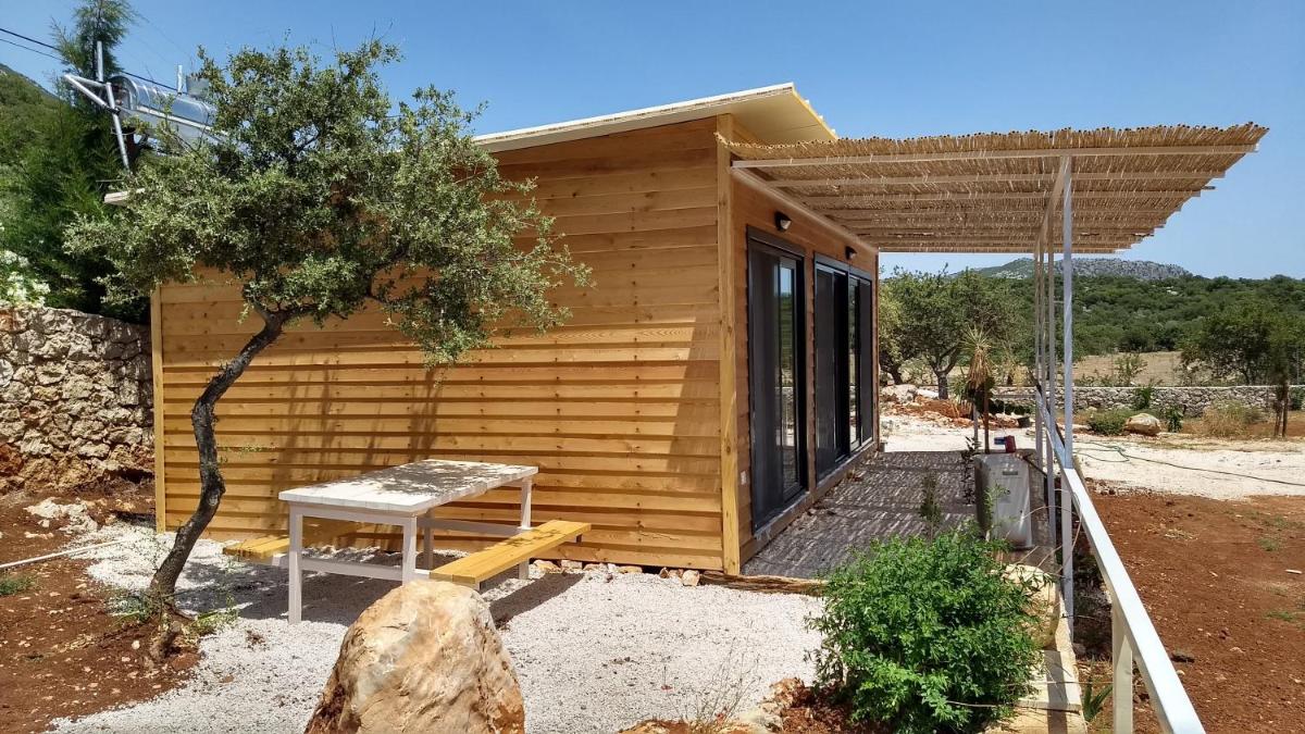 Karamel Tiny Houses - Housity