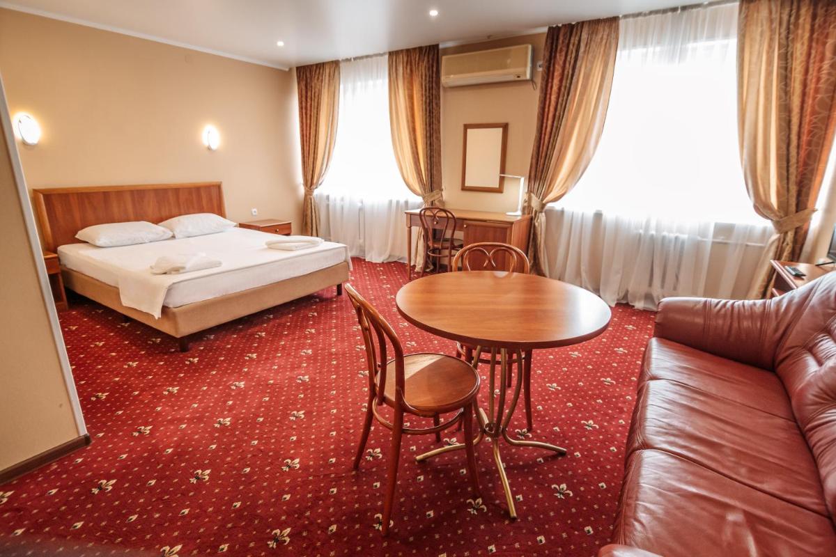 Hotel "Kramatorsk" - Housity