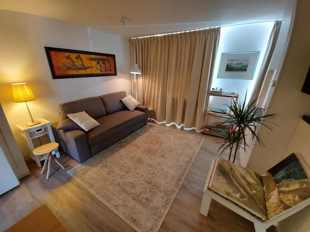 Feels Like Home - Housity