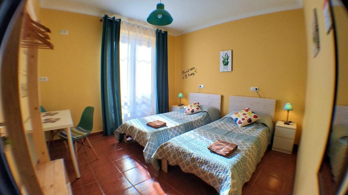 Hostel GoodHouse Gijón - Housity