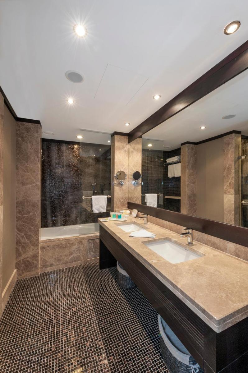 Sway Hotels - Housity