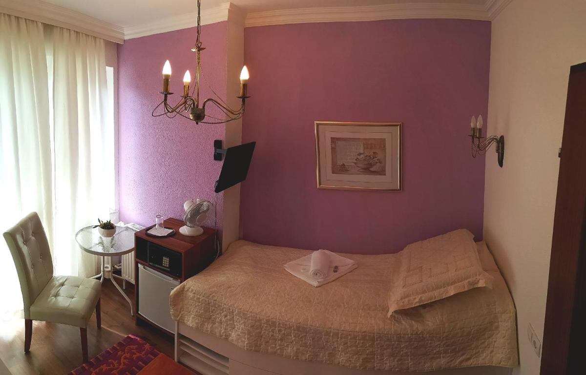 Hotel König Stefan - Housity