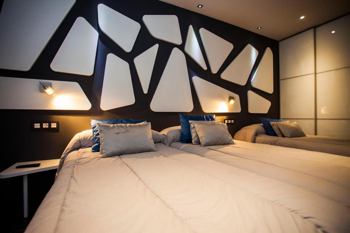 Hostal Barcelona - Housity