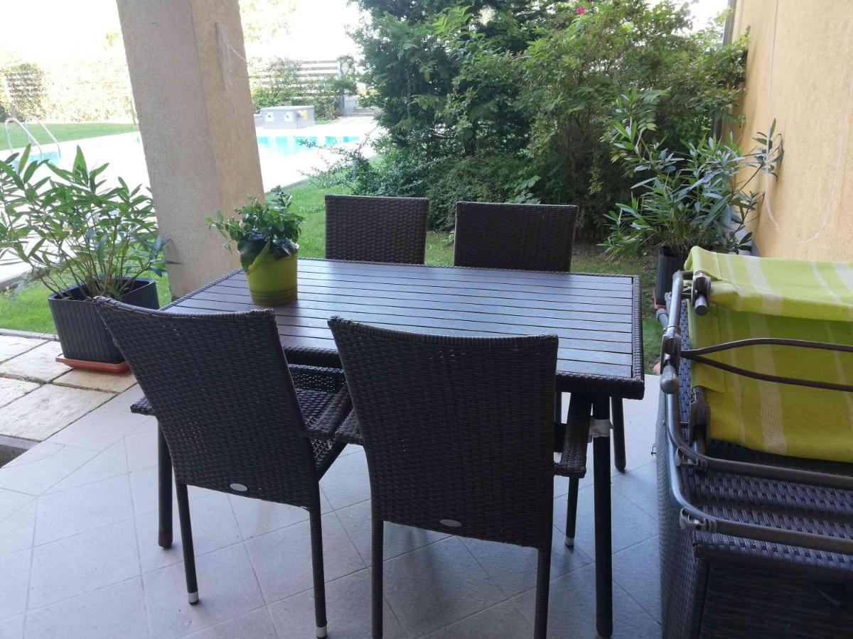 Viktória Apartman Lux White Siófok - Housity