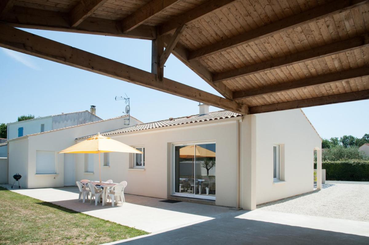 MAISON ENTRE LA ROCHELLE ET ROCHEFORT 3 ETOILES - Housity