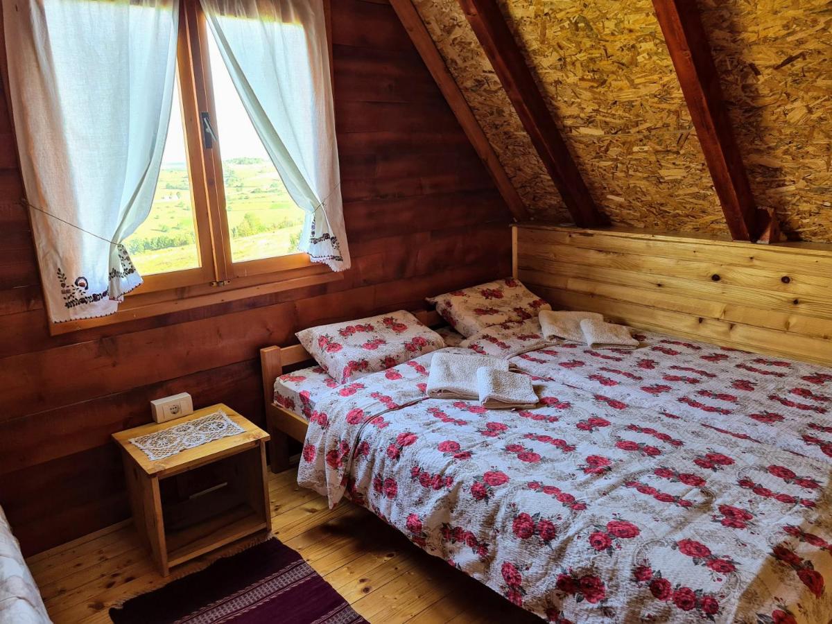 Markove kolibe 1, Uvac,većaa - Housity