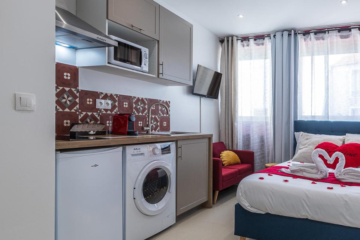 ESCAPE time - Paris - Hizvo