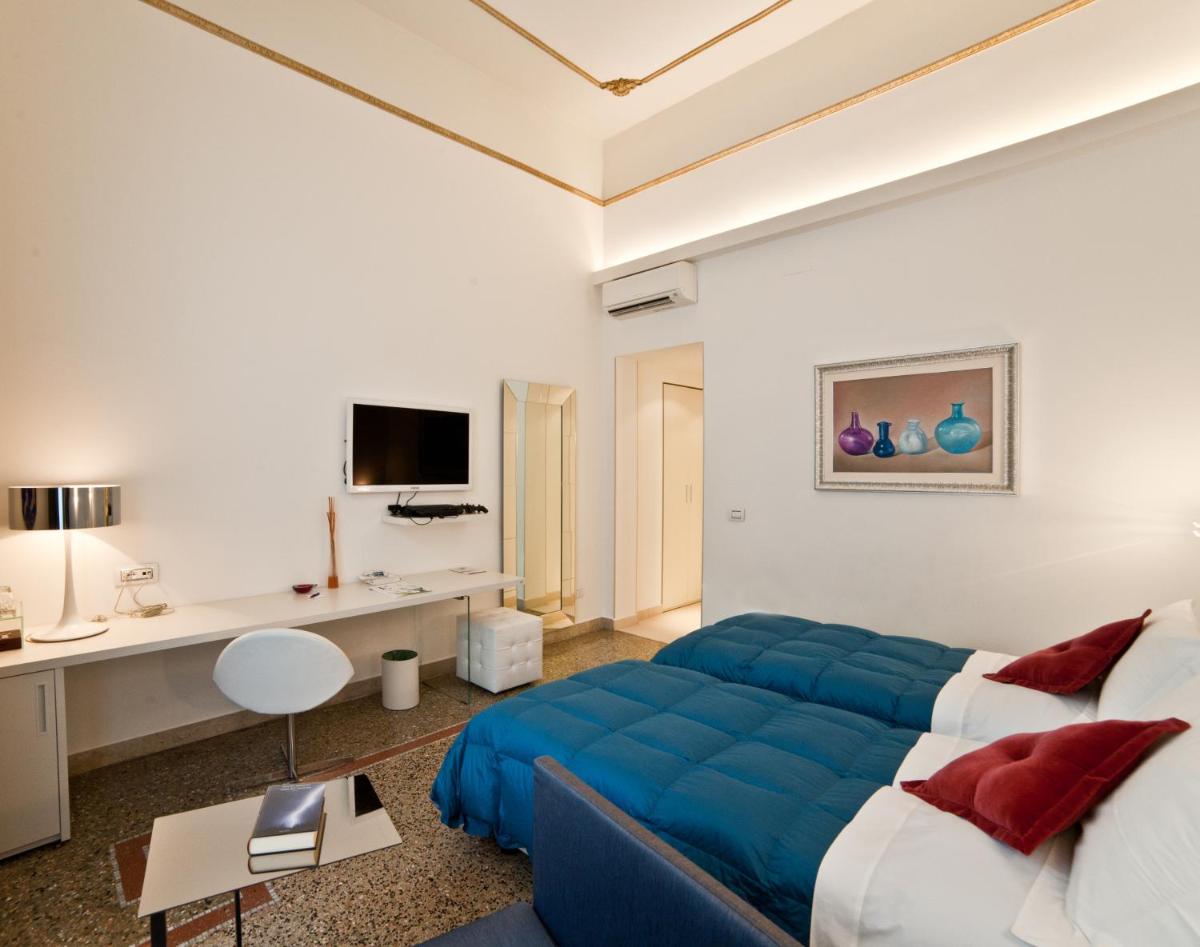Town House Cavour - Hizvo