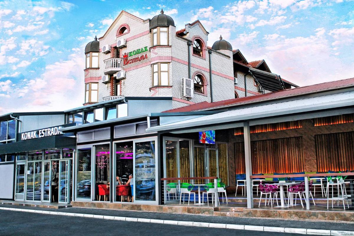 ESTRADA Lux - Housity
