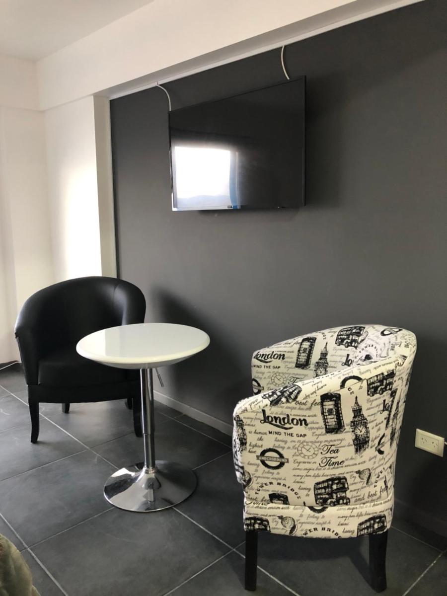Sealion Suite - Housity
