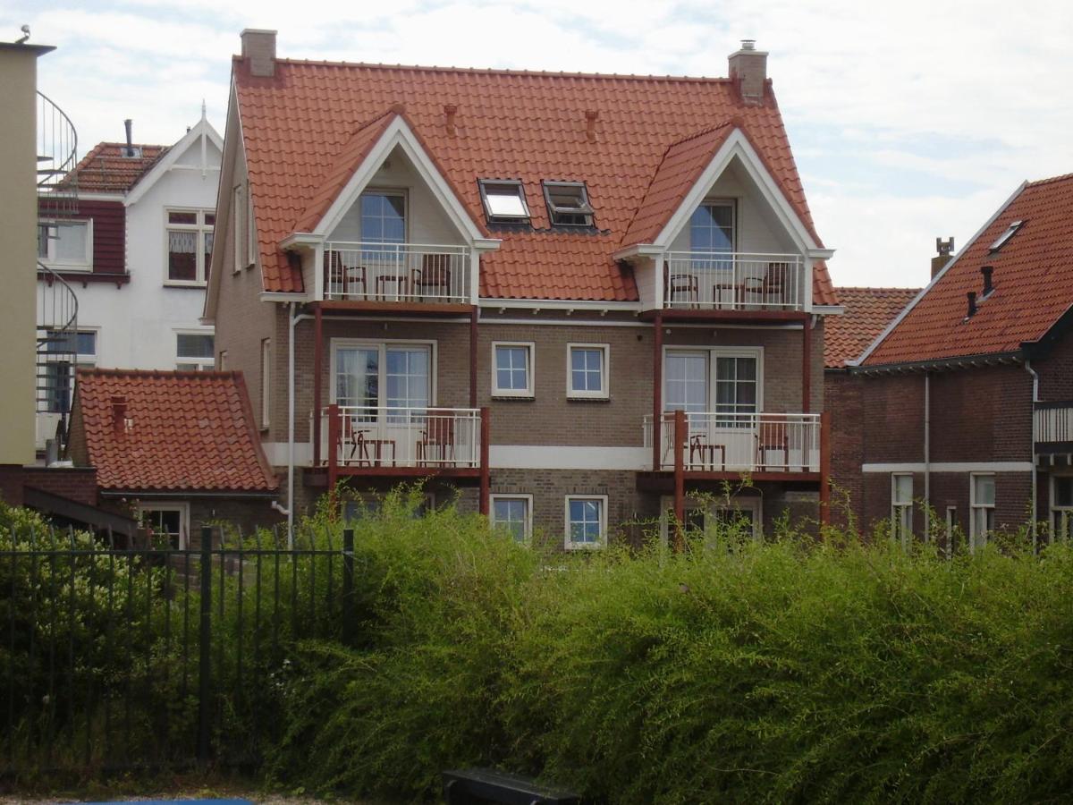 Bed & Breakfast Huys aan zee - Housity