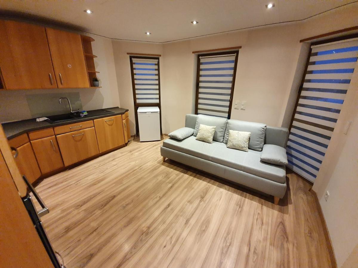 FeWo Lingenfeld - Housity