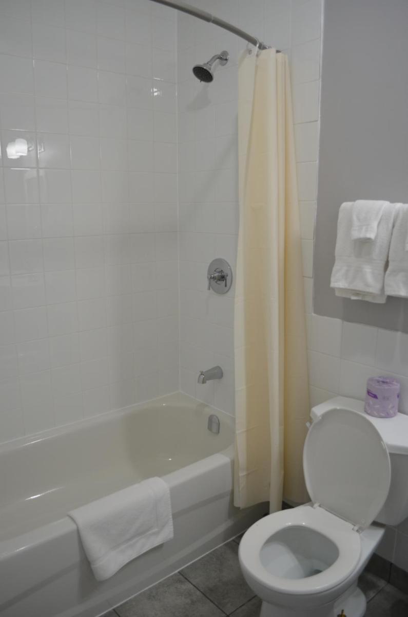 Studio 1 Motel - Housity