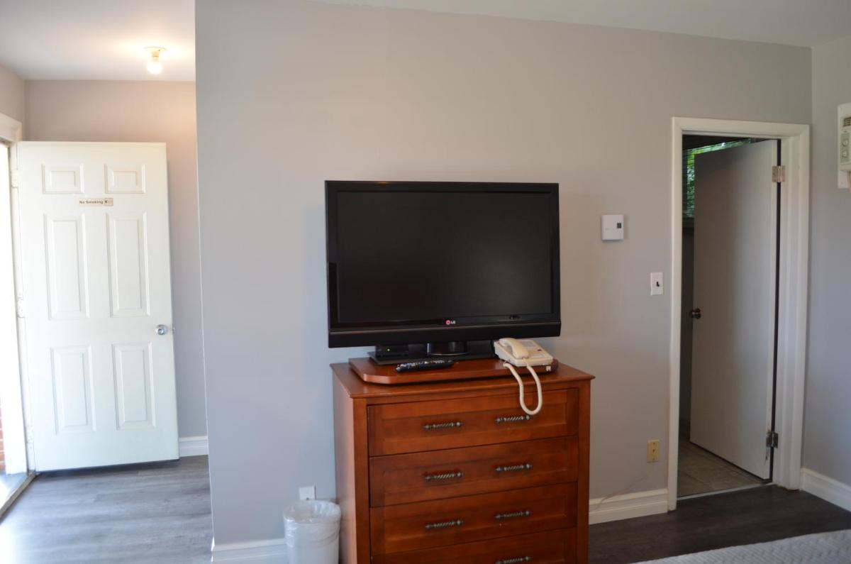 Studio 1 Motel - Housity