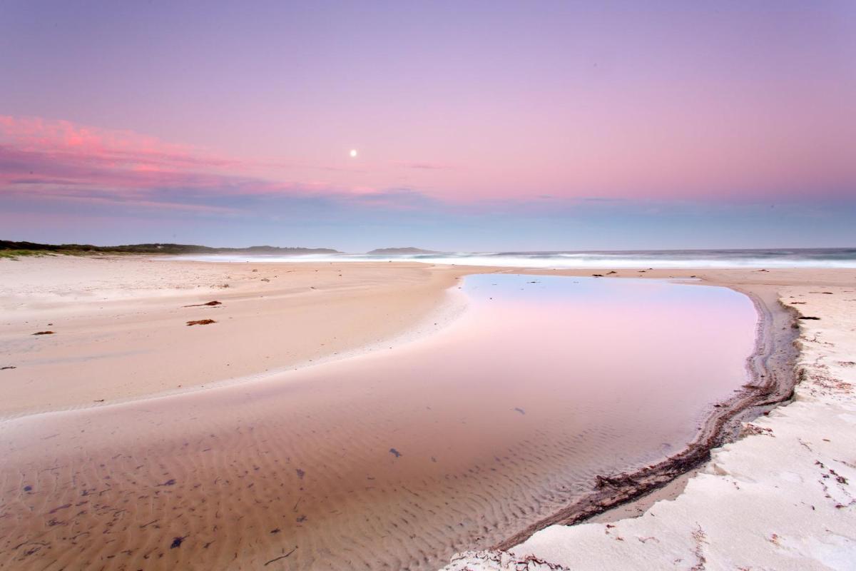BIG4 Tasman Holiday Parks - Racecourse Beach - Housity