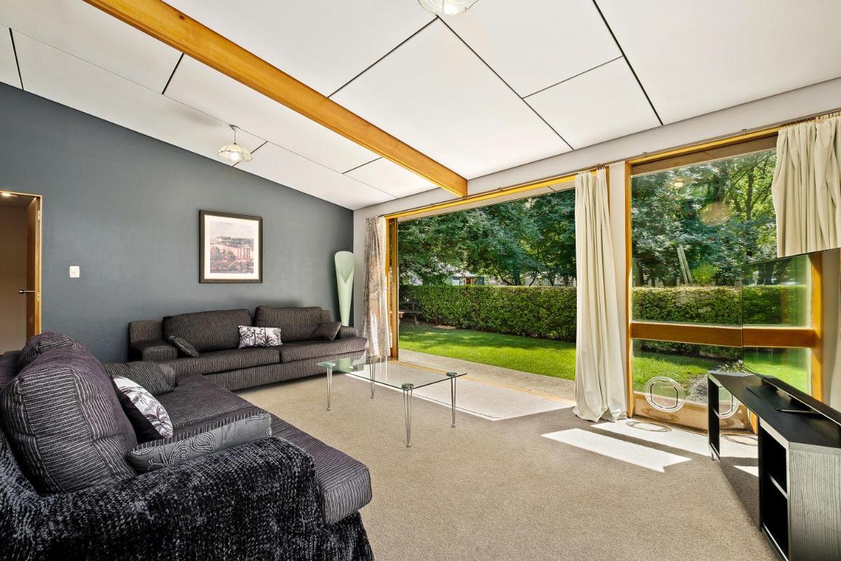 Merioneth Retreat - Arrowtown Holiday Home - Housity