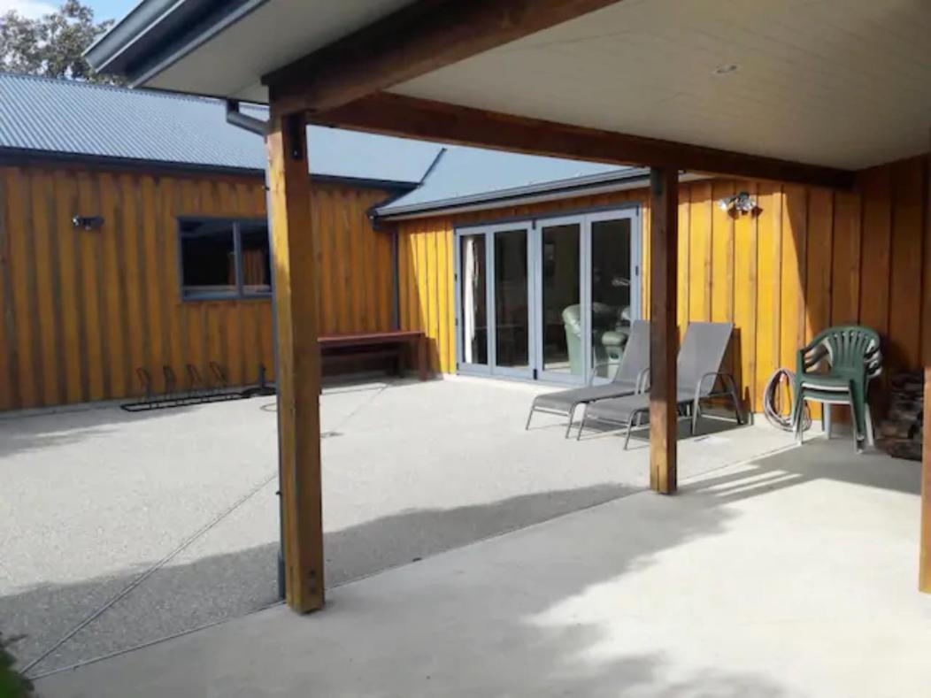 Spacious Lake Hawea Delight- 15 Mins from Wanaka - Housity