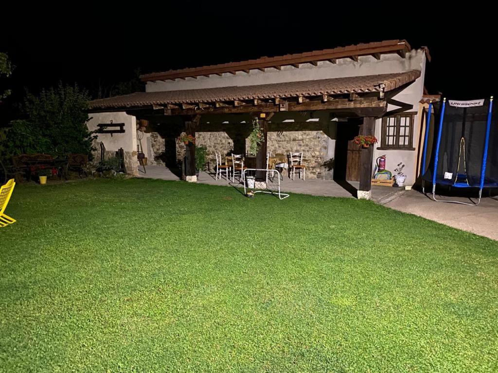 Las Riendas casa rural - Housity