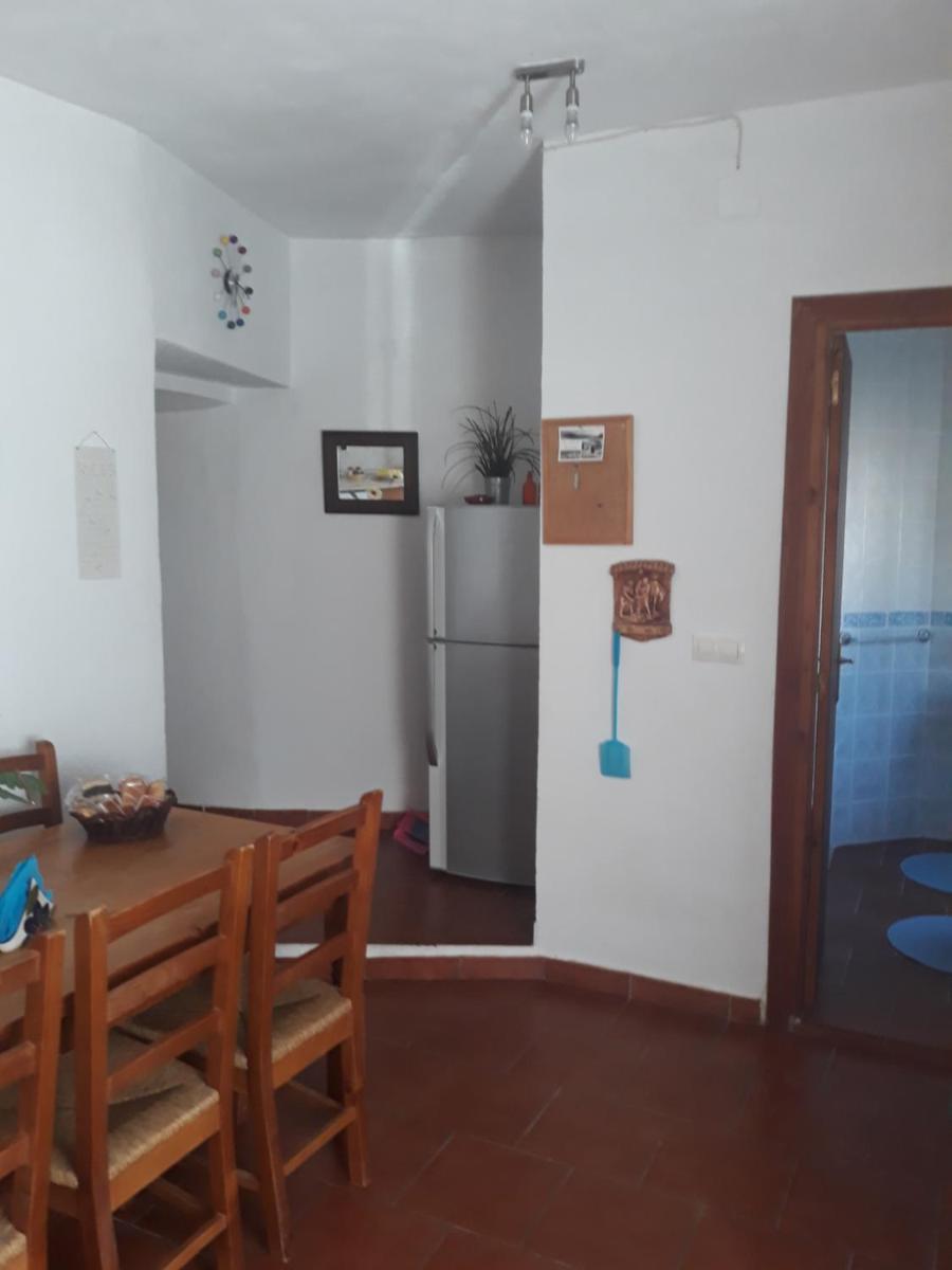 The Welcome Cave - Housity