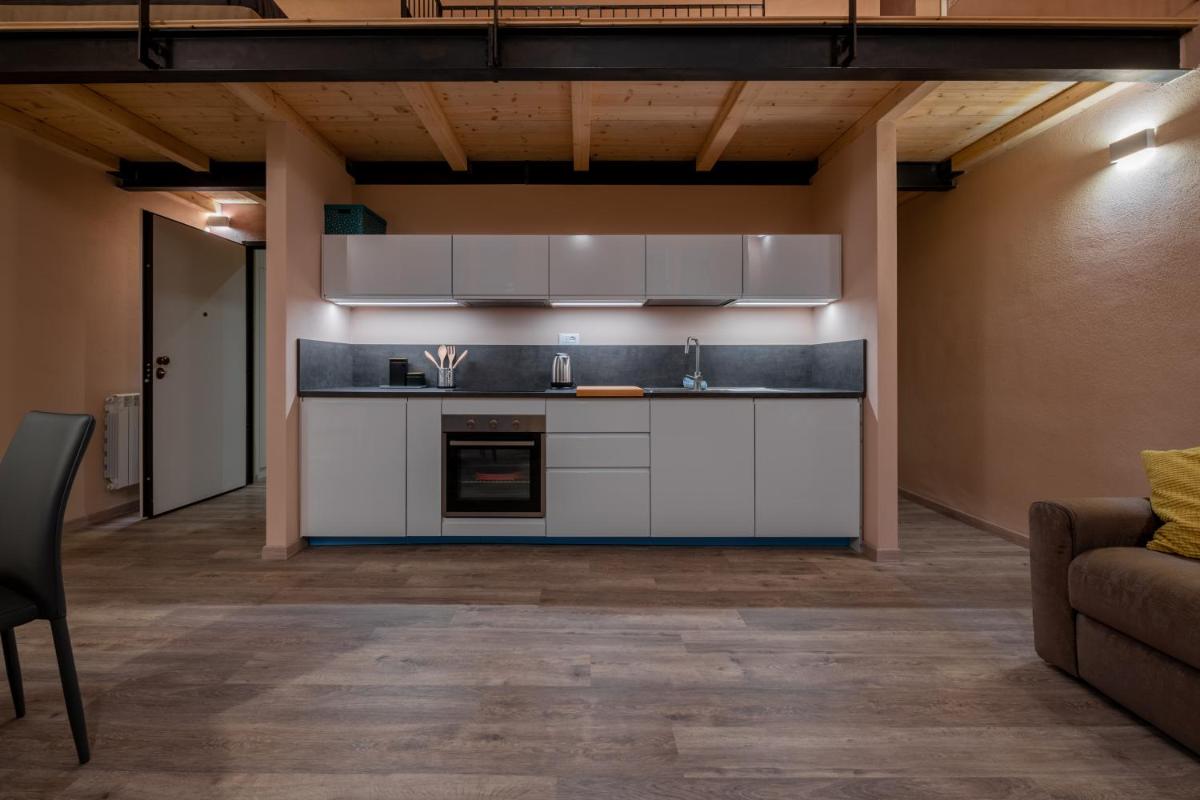 Salvago 12 - Housity