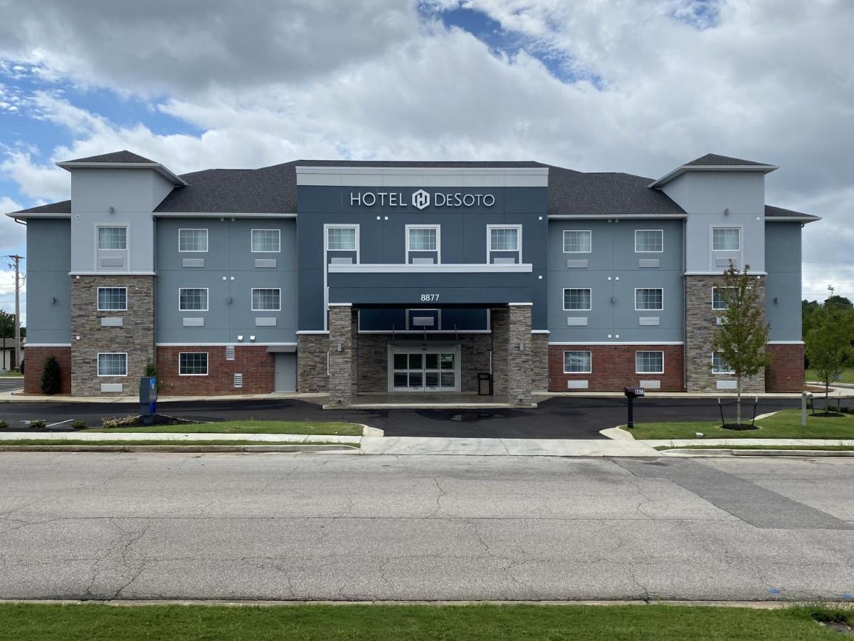 Hotel DeSoto - Housity