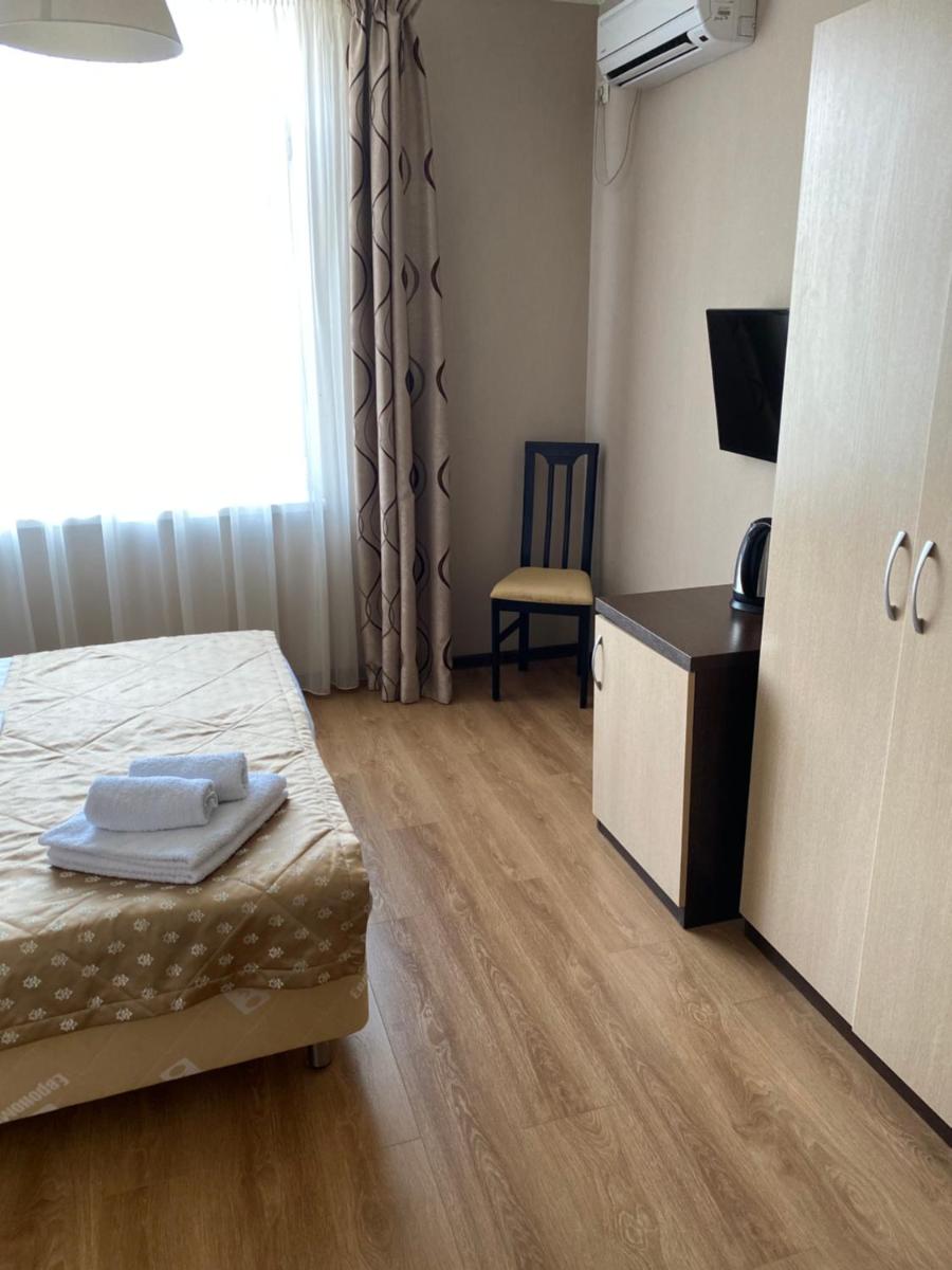 Hotel on Astrakhanskaya - Housity