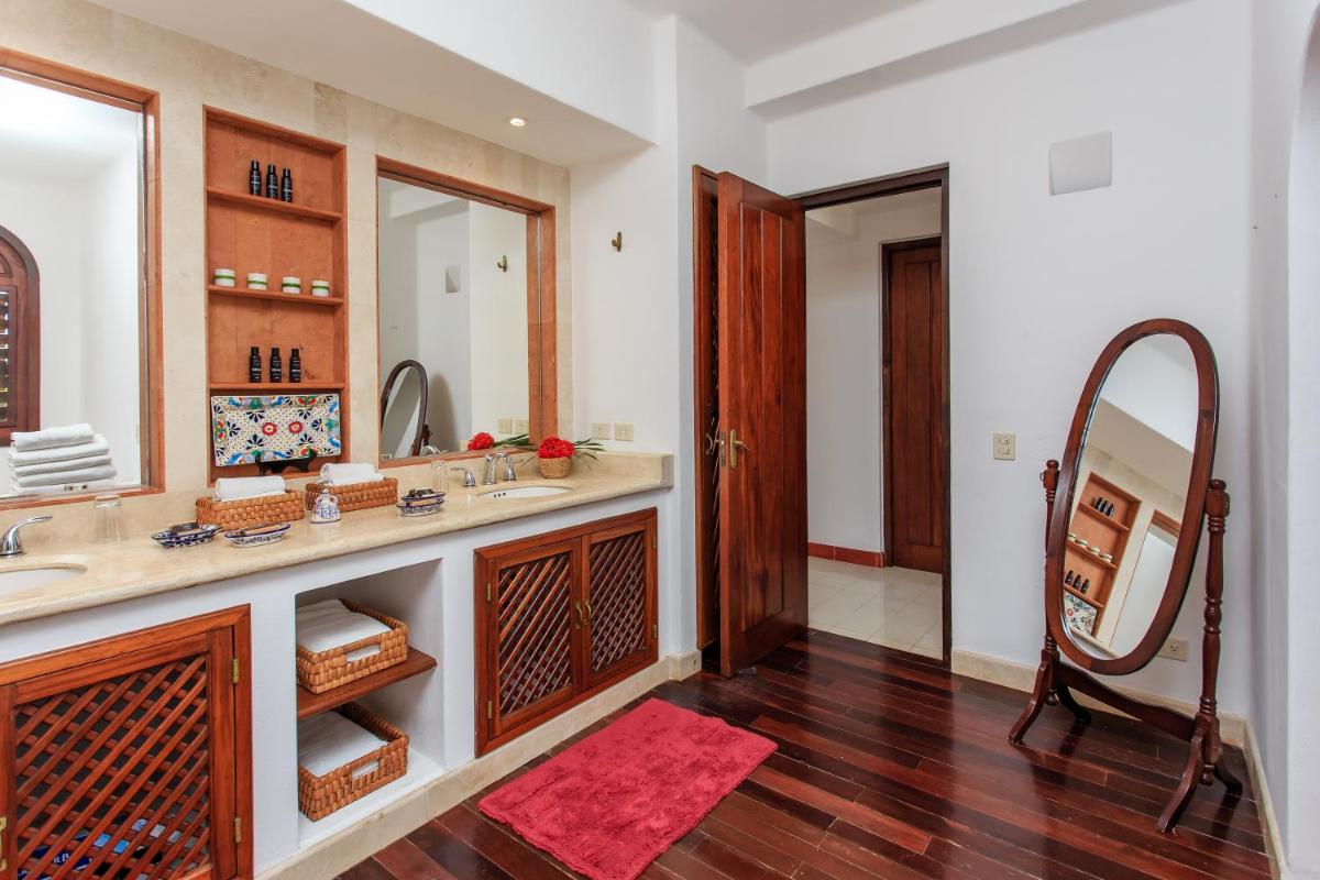 Hotel Esencia - Housity