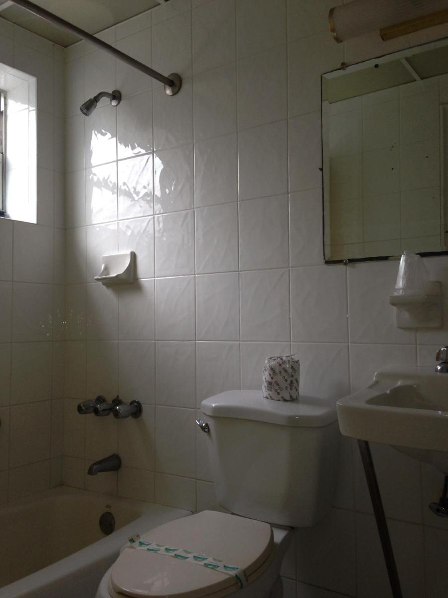 Palacio Inn Motel - Housity