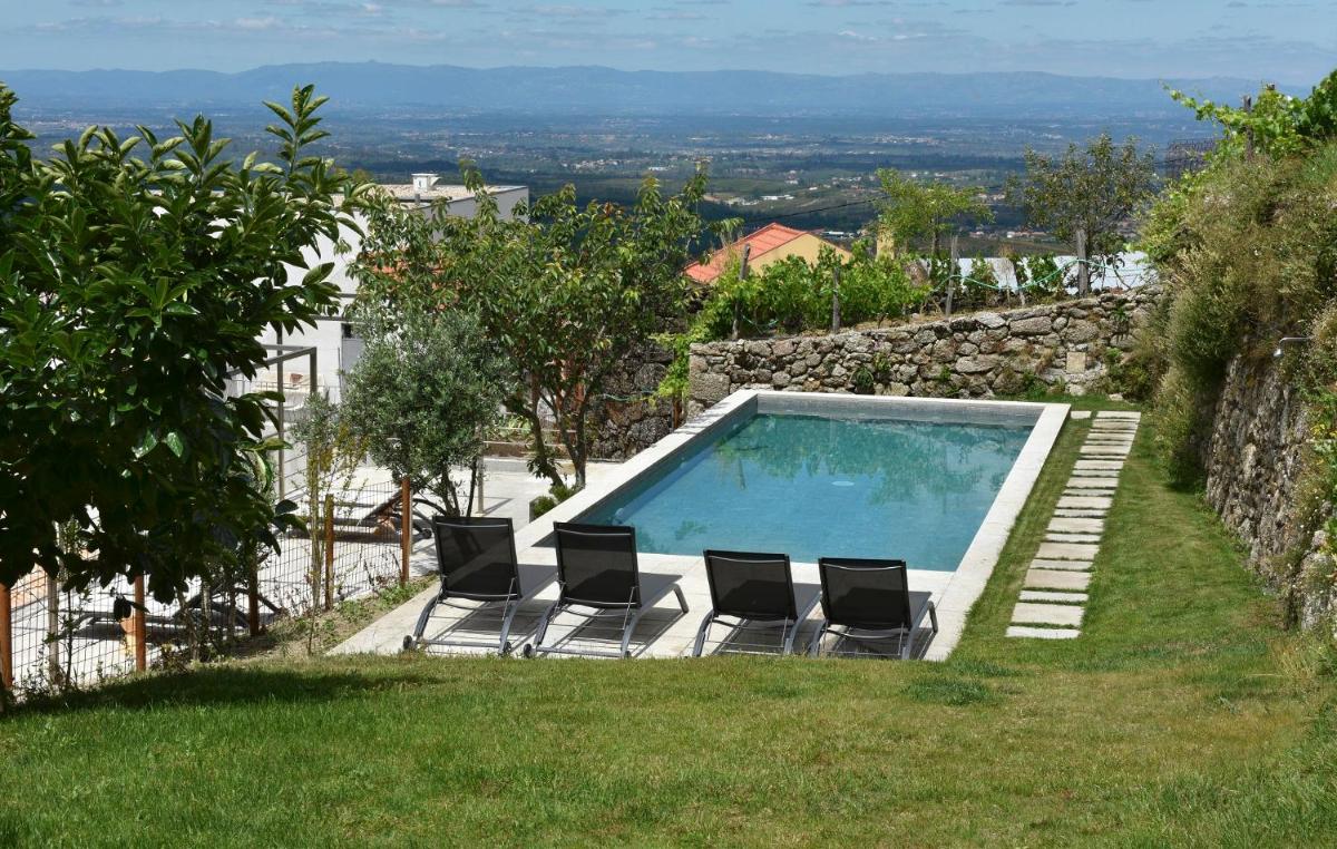 A piscina em ou perto de Casas Da Lapa, Nature & Spa Hotel