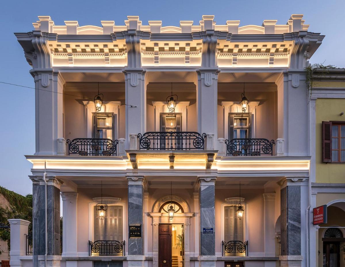 The Bold Type Hotel, a Member of Design Hotels - Housity