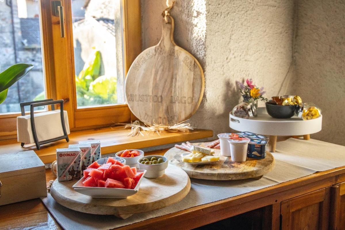 Rustico Lago di Como b&b - Housity