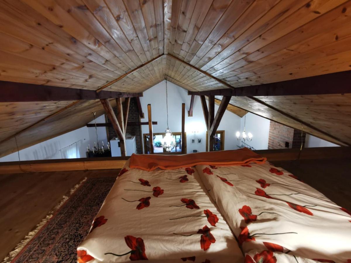 Agroturystyka Sielanka nad Stawem - Housity