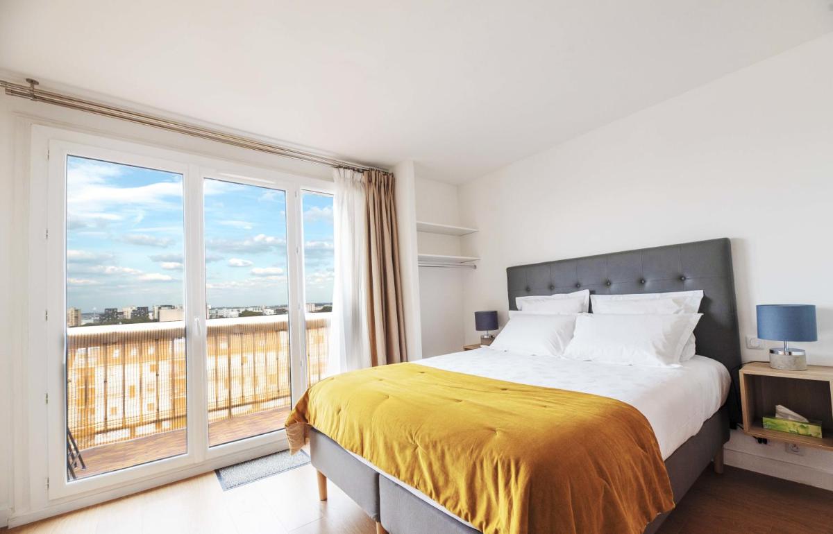 Beausoleil Studio Metro Paris Sud - Housity