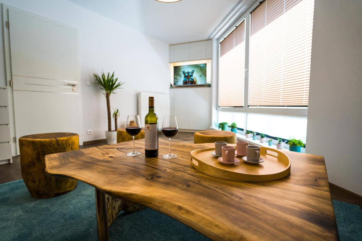 Luxury Mountain View Apartment - Hizvo
