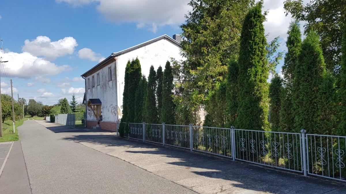 Ferienwohnung Monika Staßfurt OT Üllnitz an der A14 - Housity