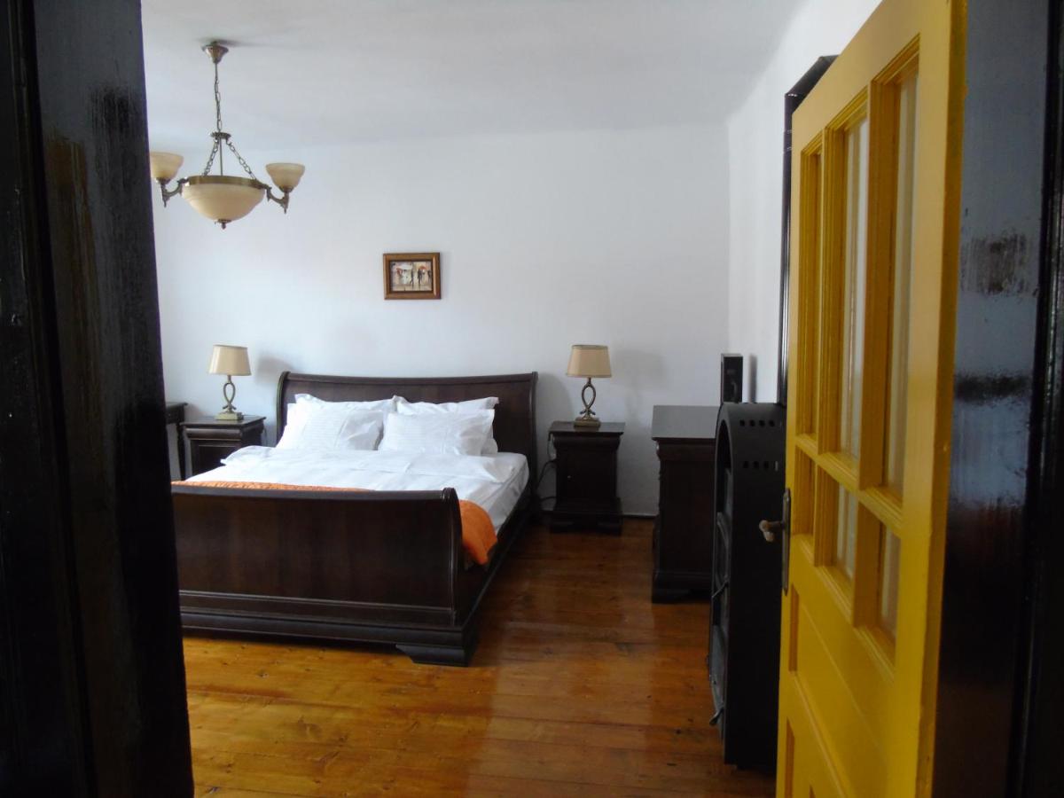 The Dream House of Racos - Housity