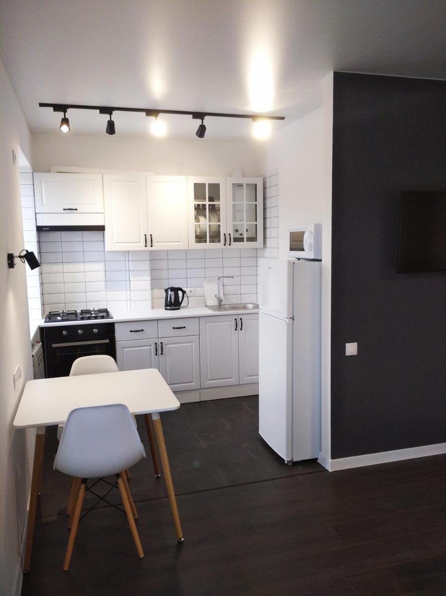 White Apartment - Housity